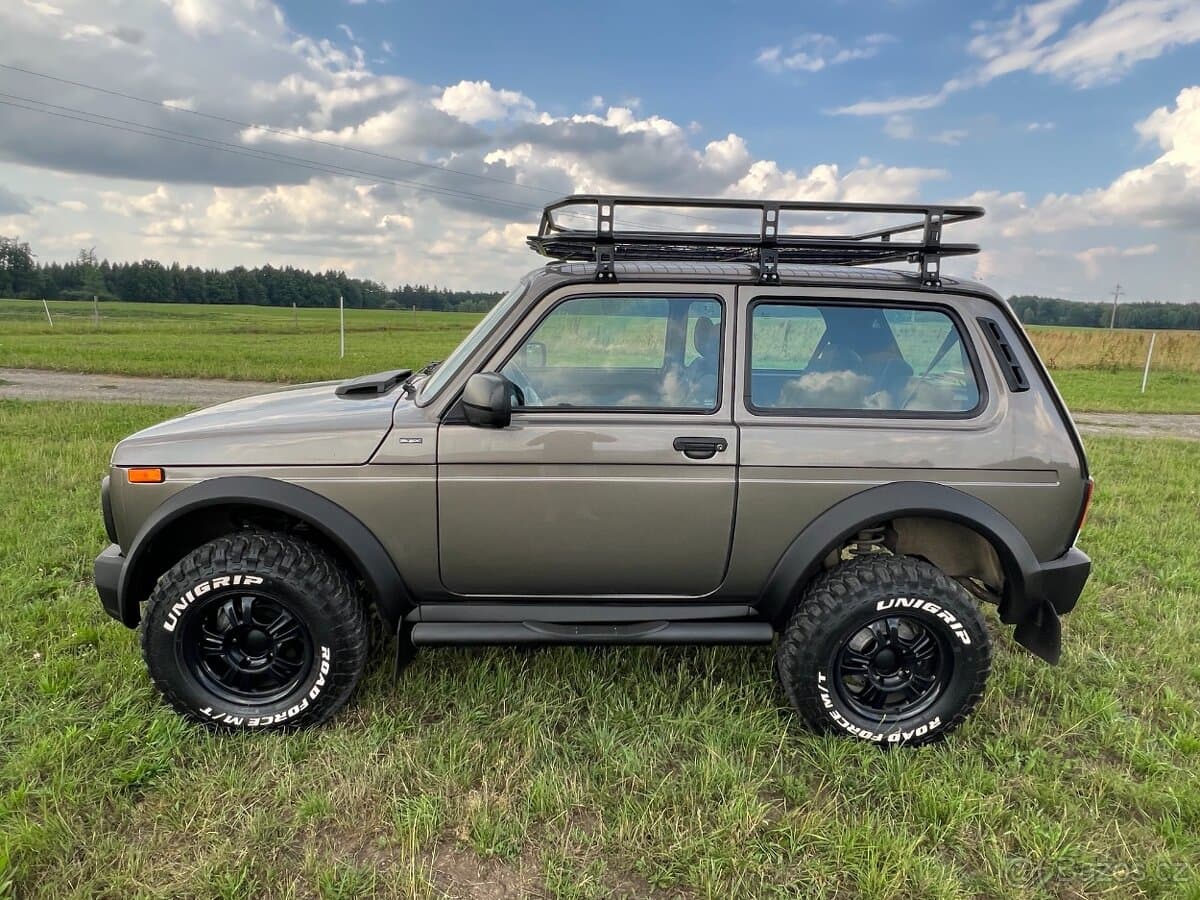 2021 Lada NIVA - 5
