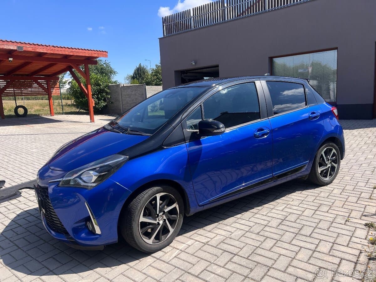 2020 Toyota YARIS - 5