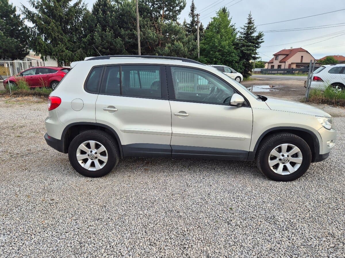 2009 Volkswagen TIGUAN - 5