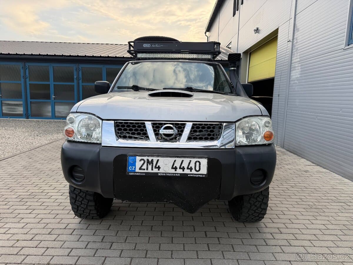 2005 Nissan NAVARA - 5