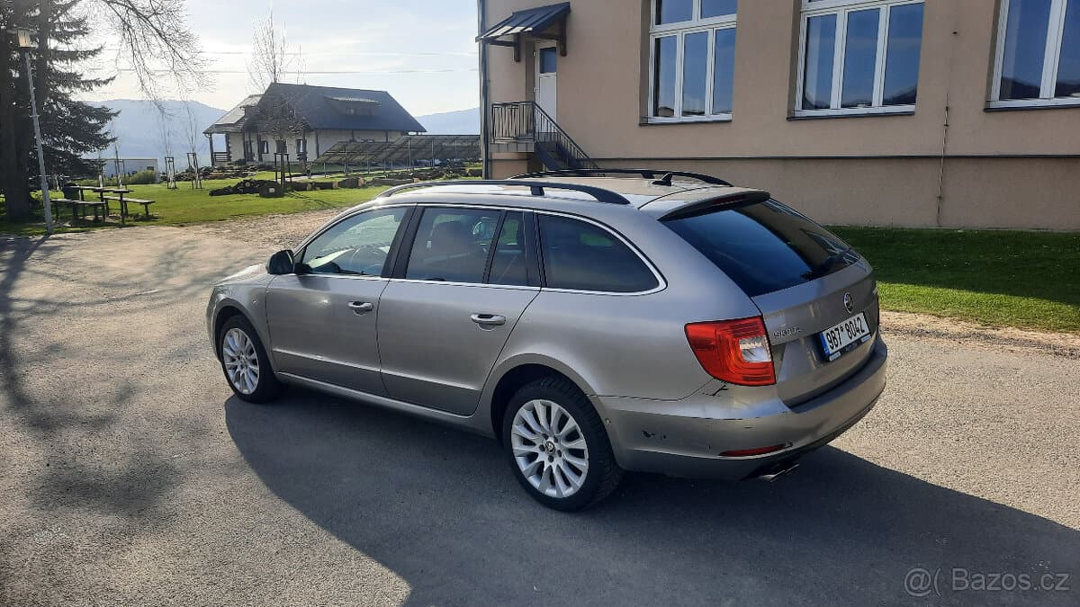 2013 Škoda SUPERB - 5