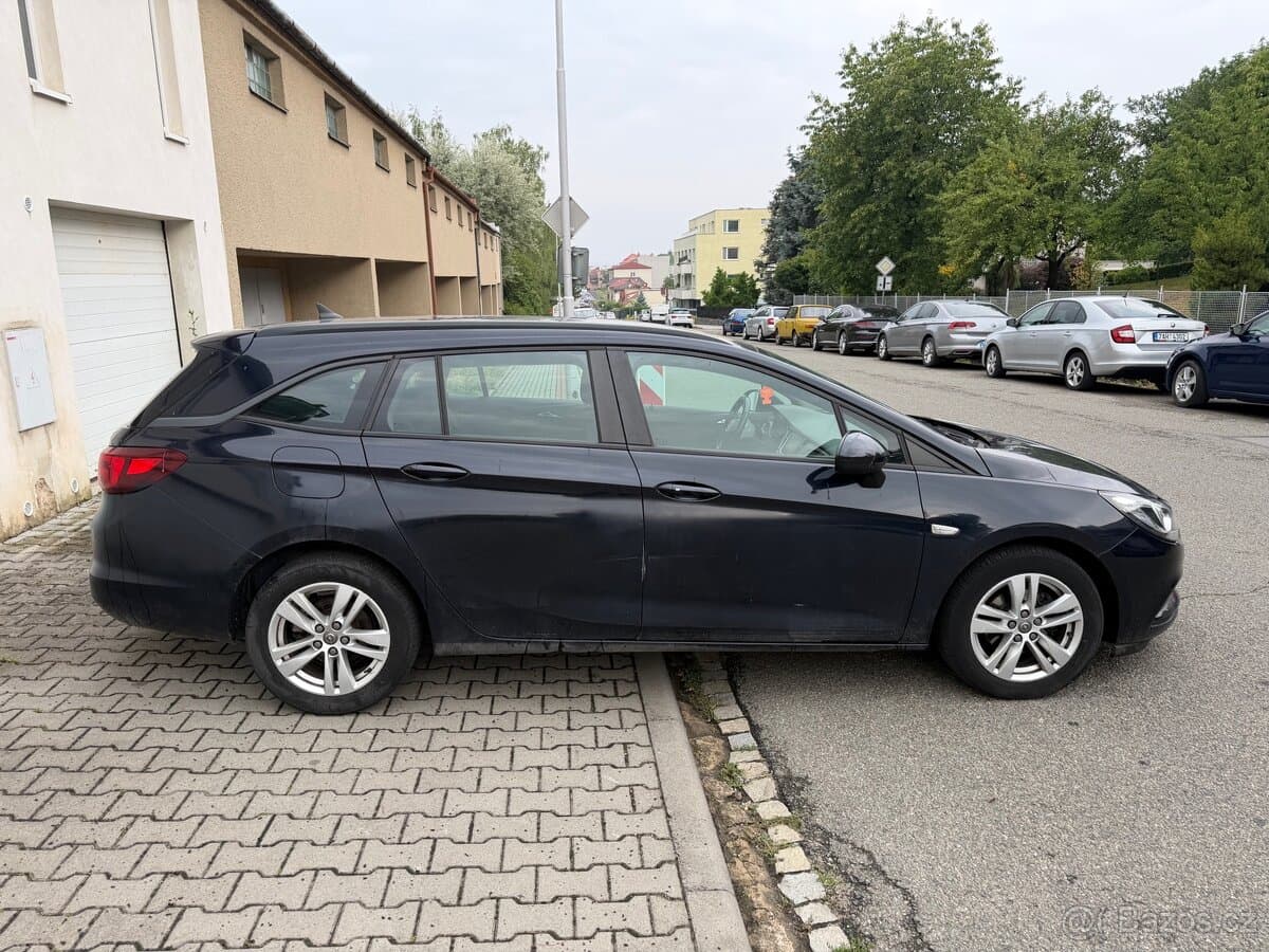 2018 Opel ASTRA - 5