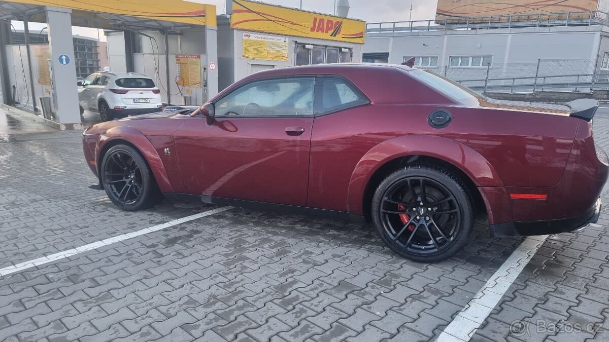 2022 Dodge CHALLENGER - 5