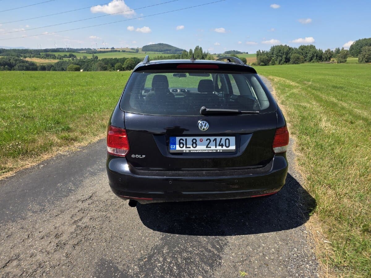 2010 Volkswagen GOLF - 5