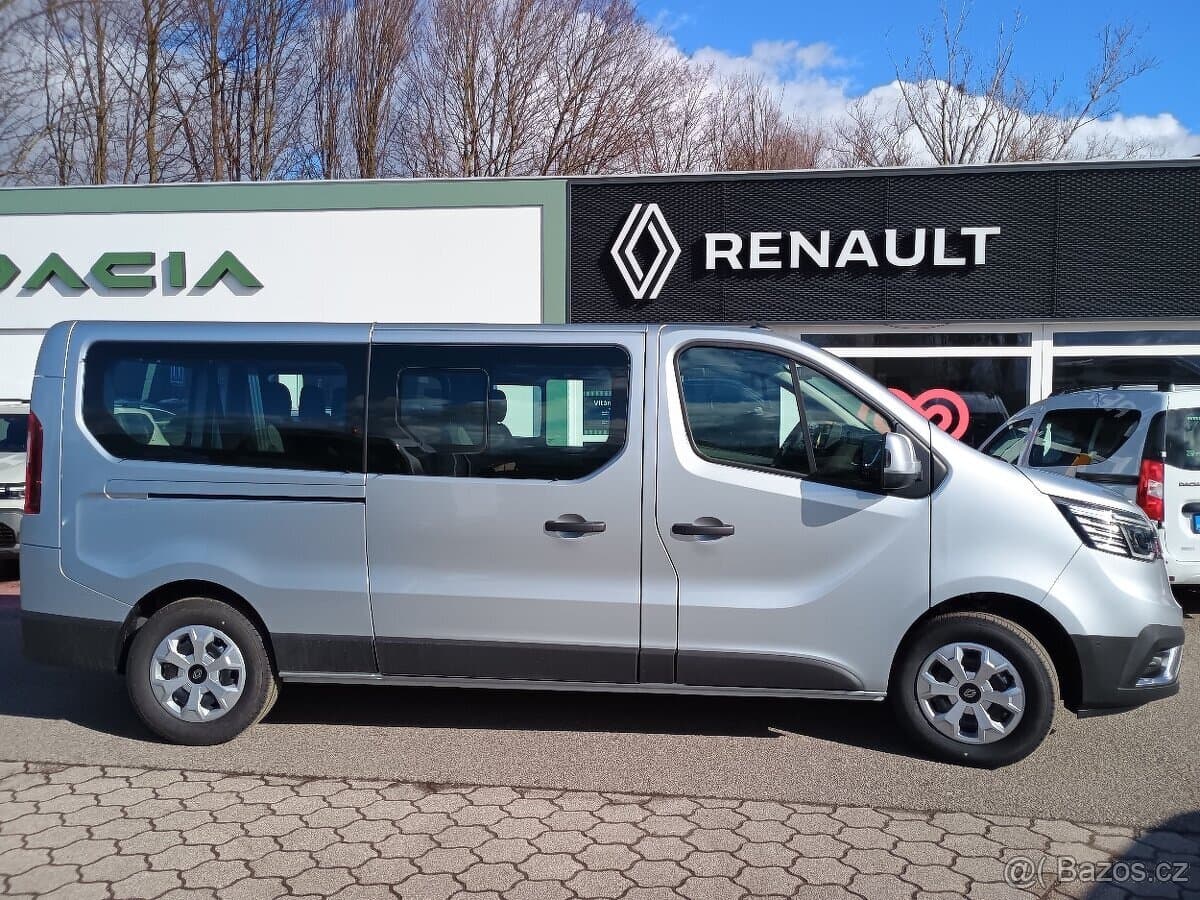 2026 Renault TRAFIC - 5