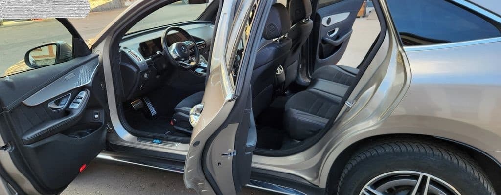 2022 Mercedes-Benz EQC - 5