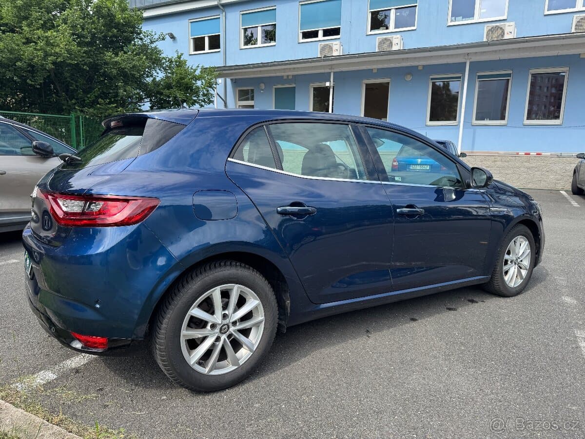 2019 Renault MEGANE - 5