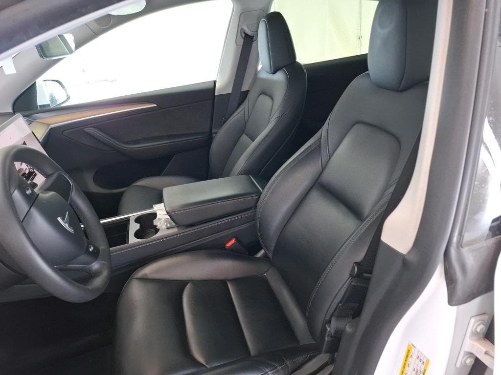2023 Tesla MODEL Y - 5