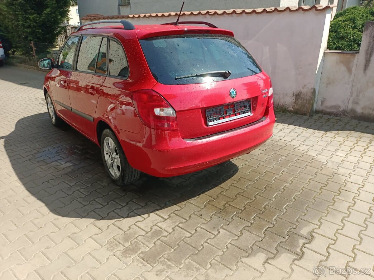 2012 Škoda FABIA - 5