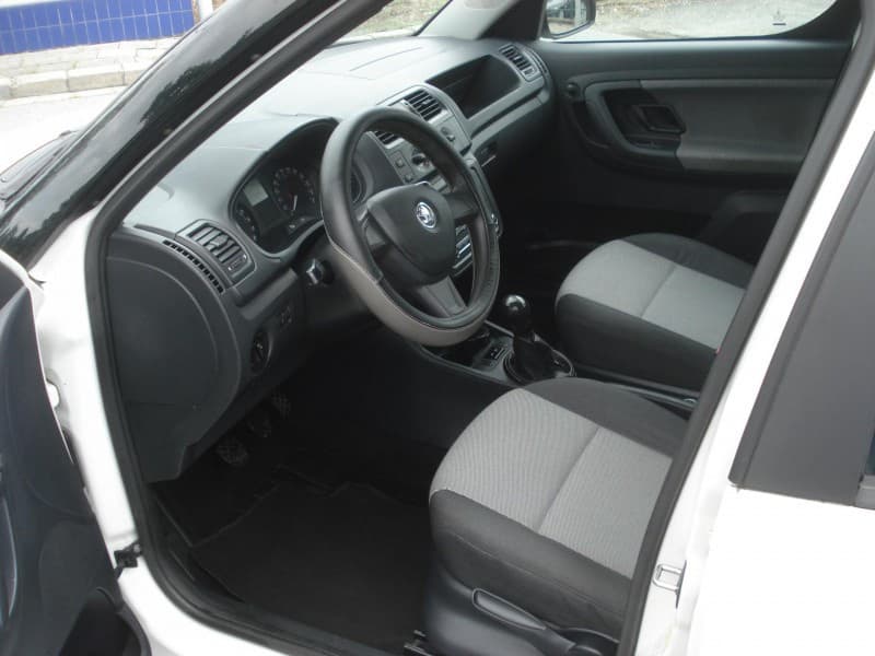 2015 Škoda ROOMSTER - 5