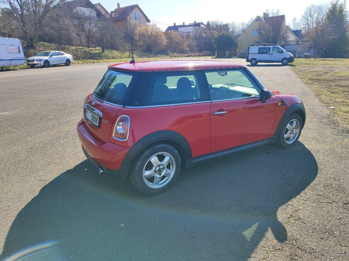2011 Mini COOPER - 5