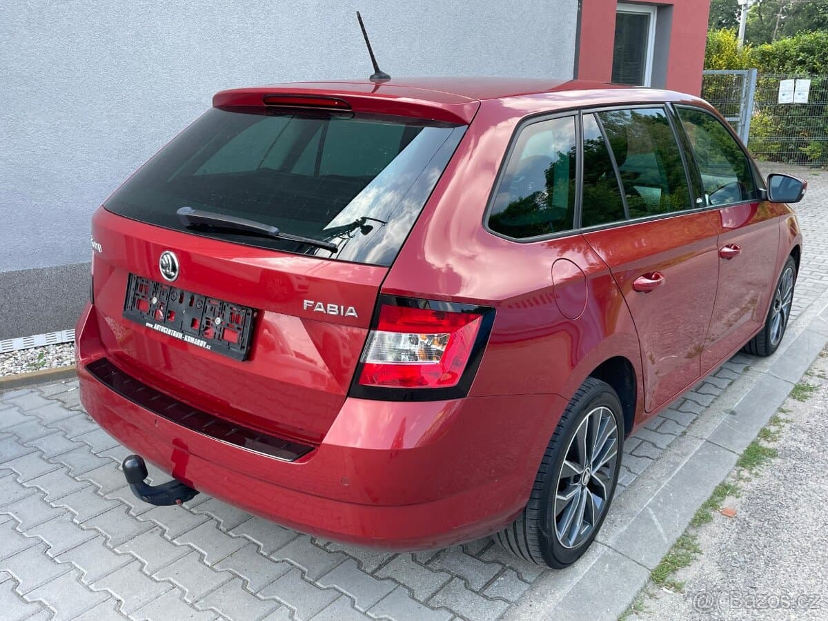 2015 Škoda FABIA - 5