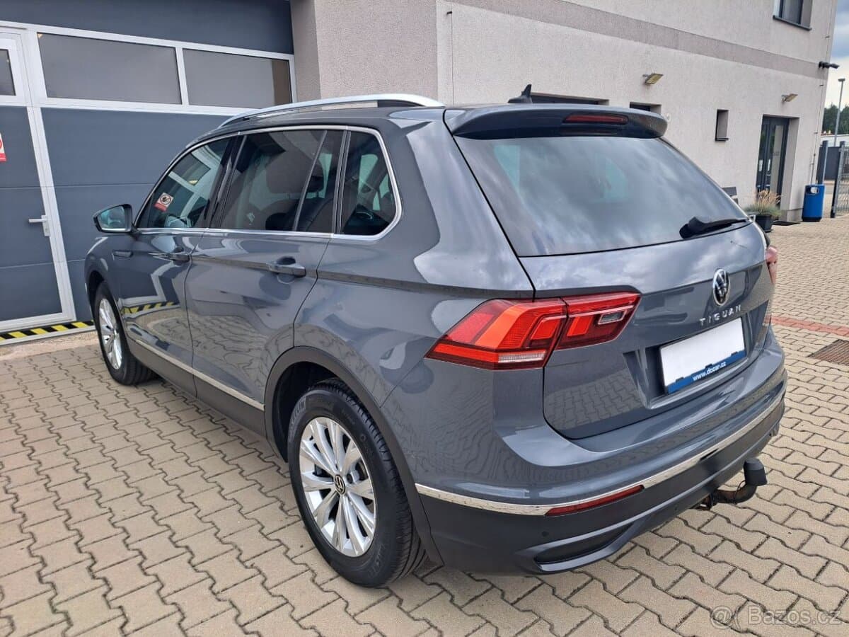 2021 Volkswagen TIGUAN - 5