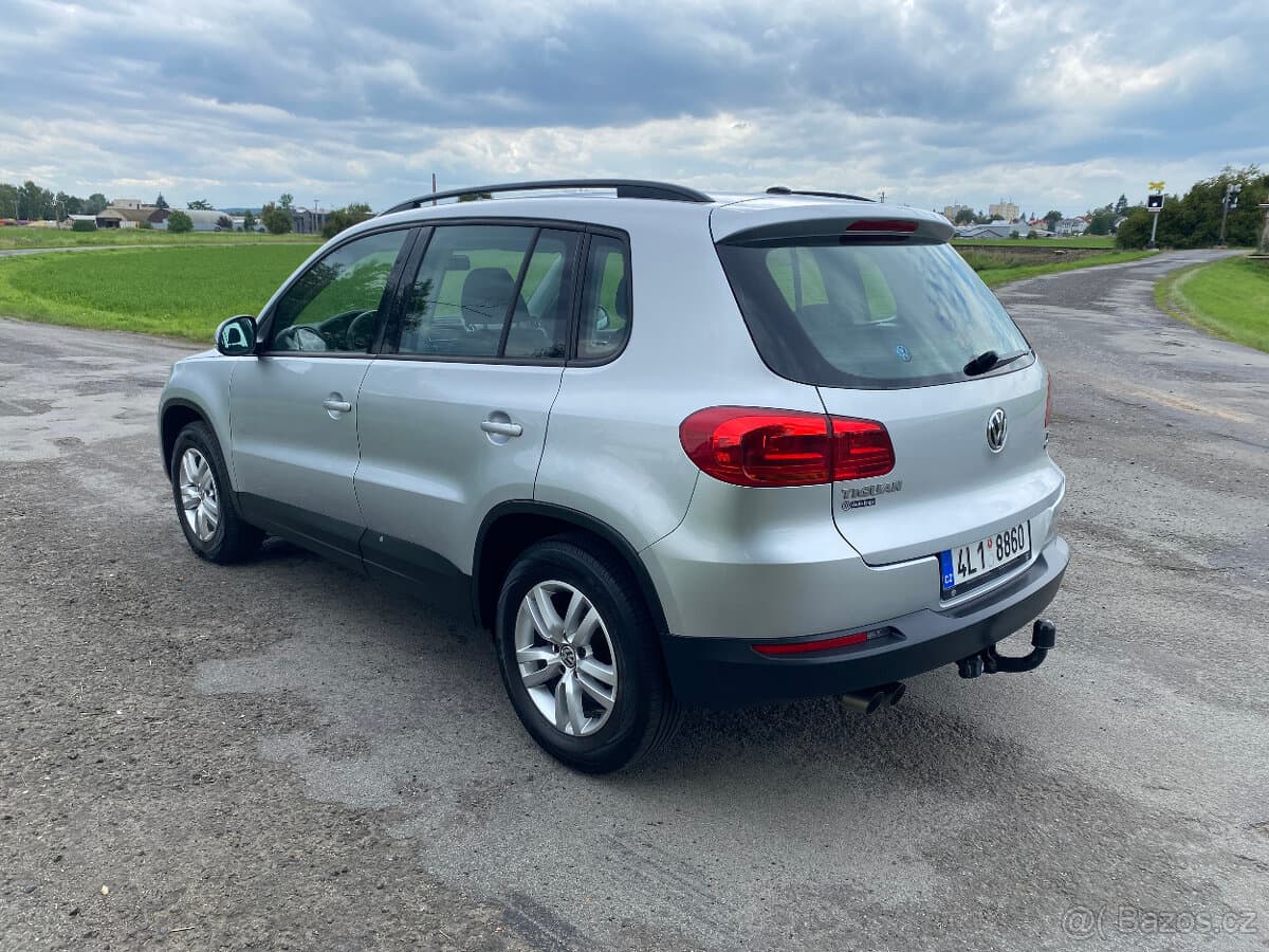 2012 Volkswagen TIGUAN - 5