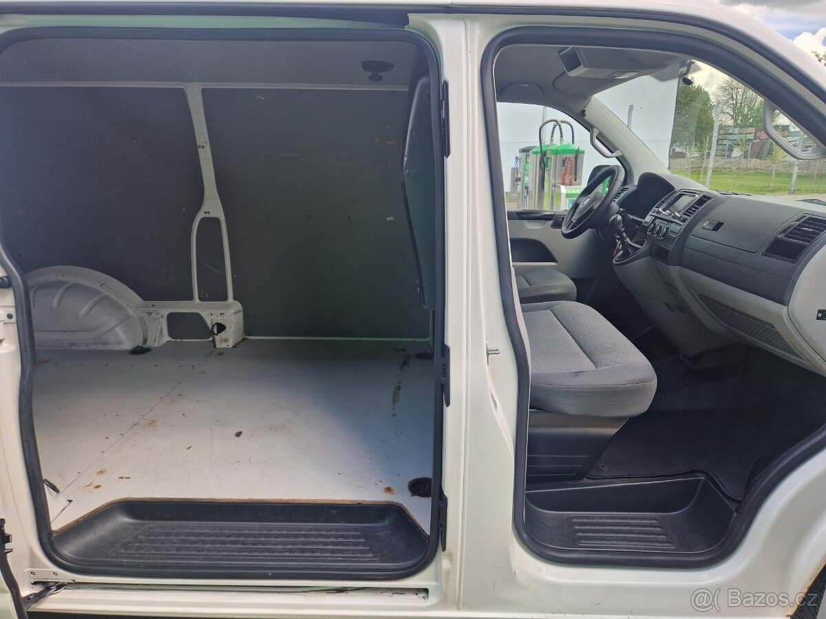 2013 Volkswagen TRANSPORTER - 5