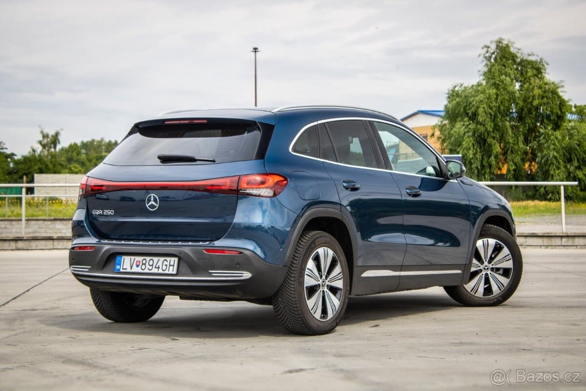 2021 Mercedes-Benz EQA - 5