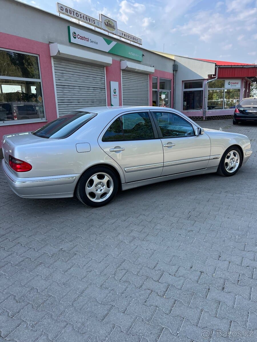 2000 Mercedes-Benz OSTATNÍ - 5