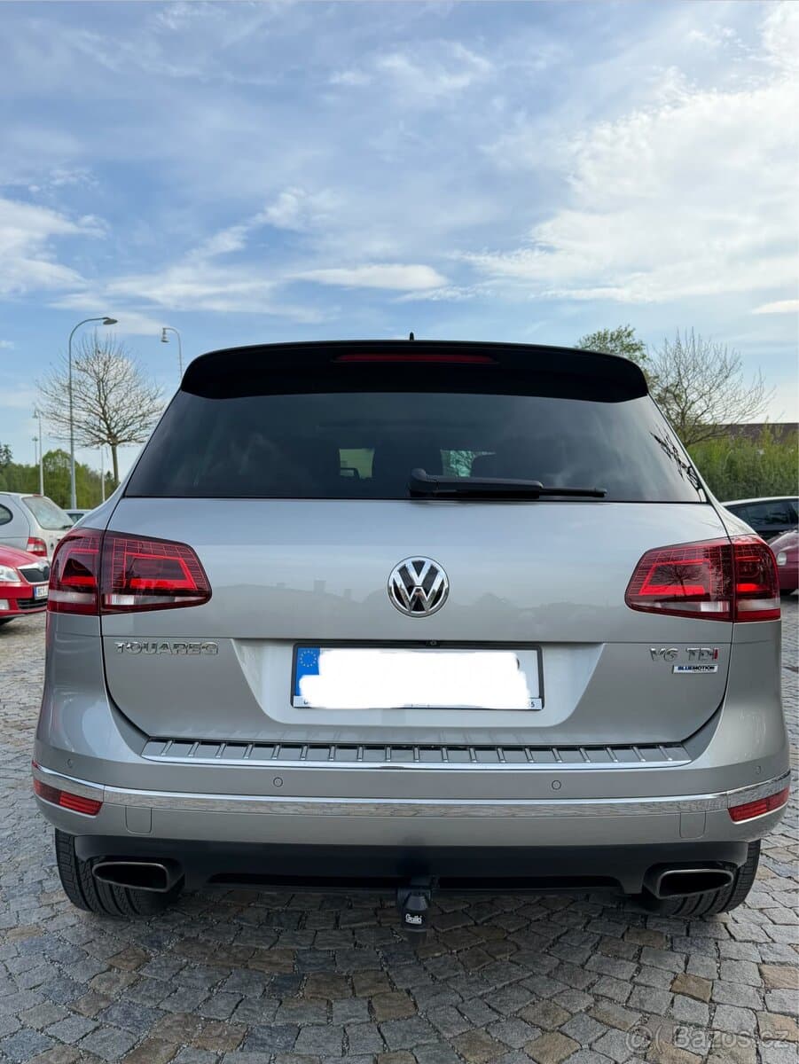 2017 Volkswagen TOUAREG - 5