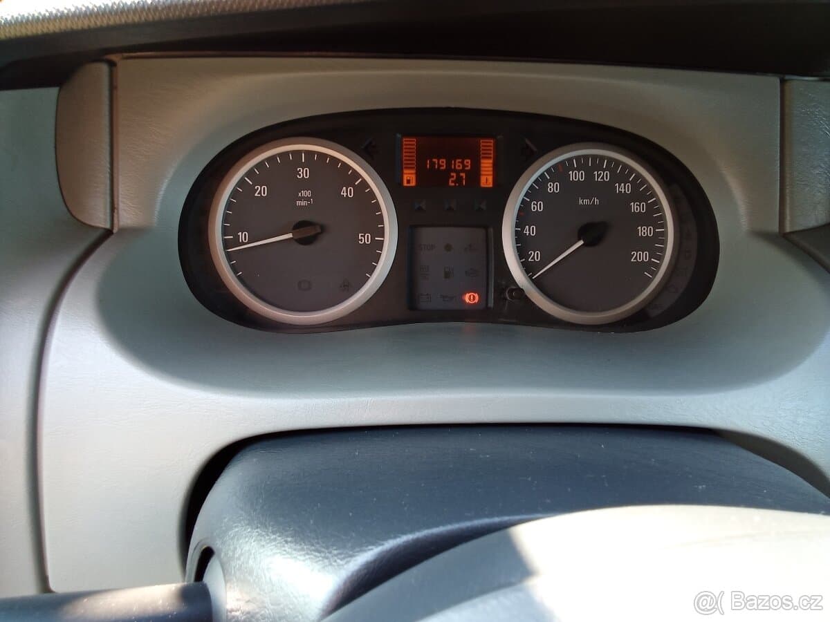 2009 Opel VIVARO - 5