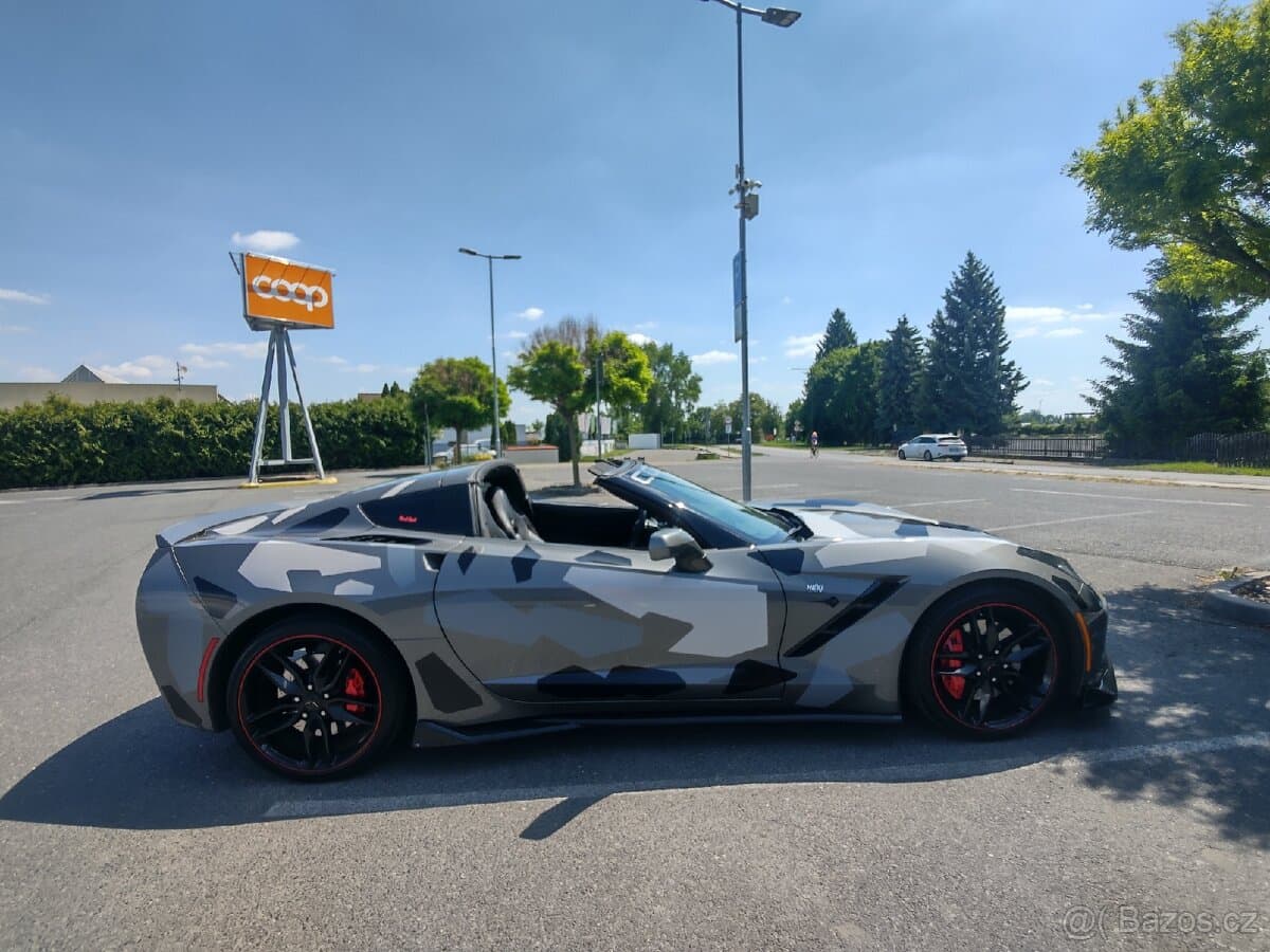 2016 Chevrolet CORVETTE - 5