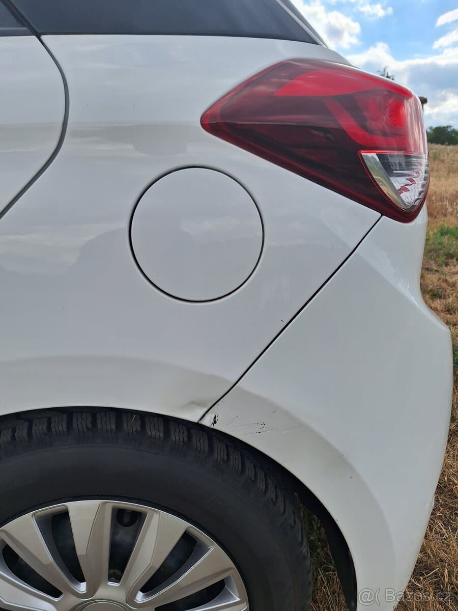 2017 Hyundai i20 - 5