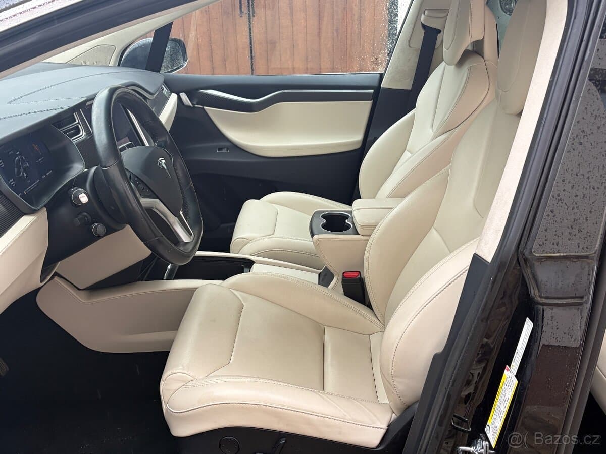 2018 Tesla MODEL X - 5