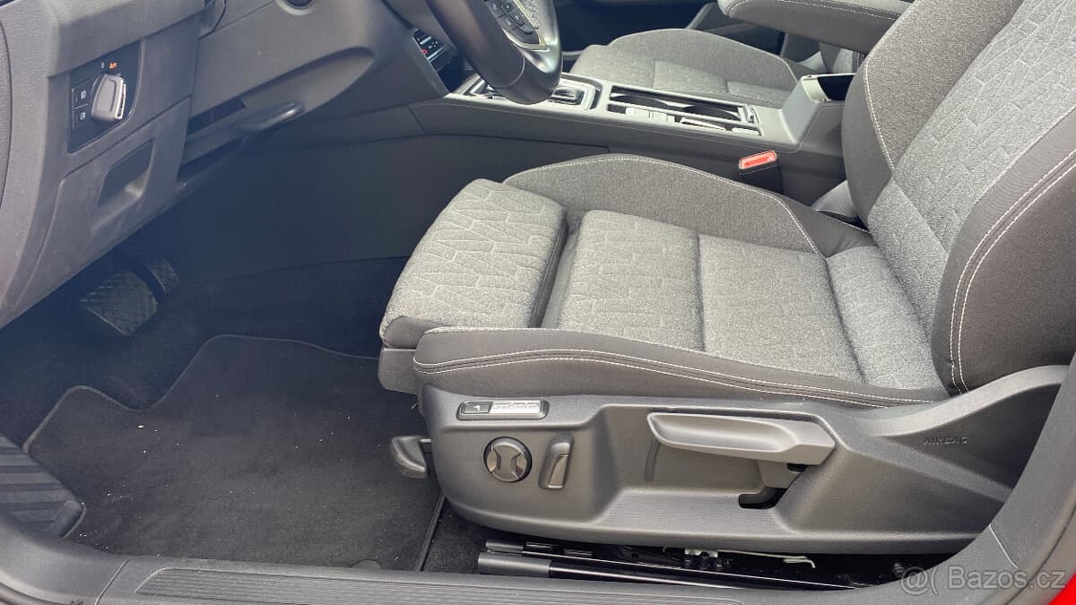 2023 Volkswagen PASSAT - 5