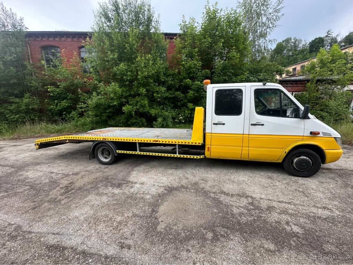 2004 Mercedes-Benz SPRINTER - 5