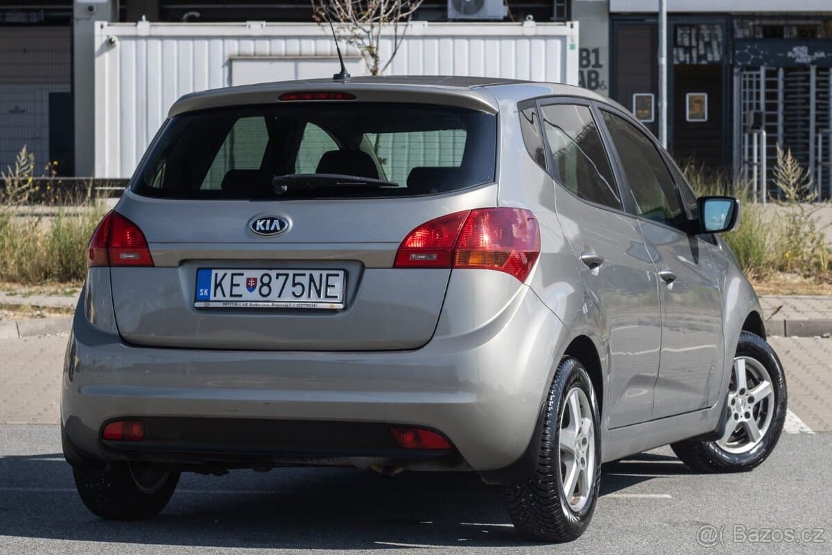 2015 Kia VENGA - 5