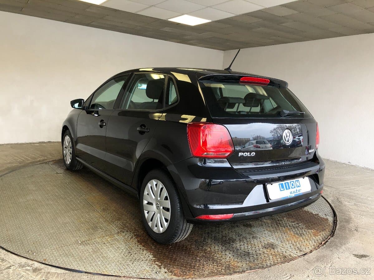 2017 Volkswagen POLO - 5