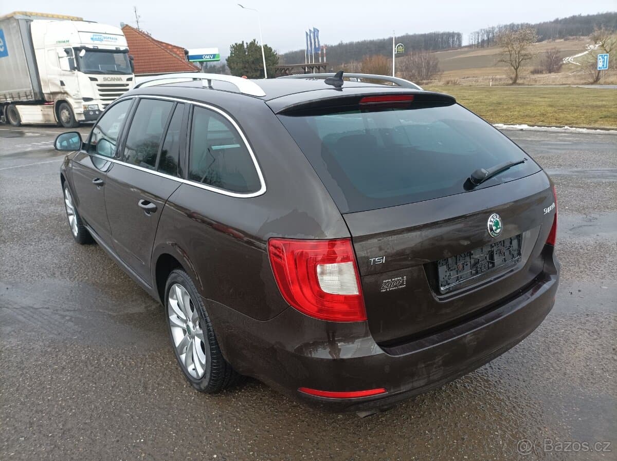 2012 Škoda SUPERB - 5