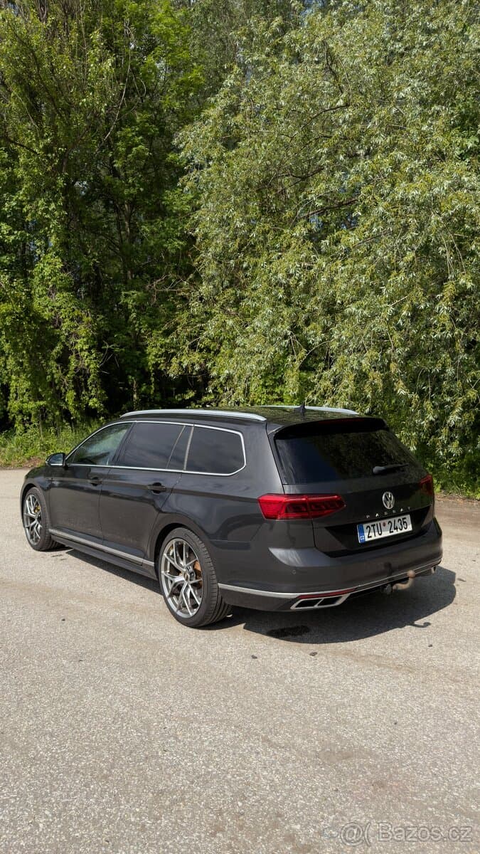2020 Volkswagen PASSAT - 5