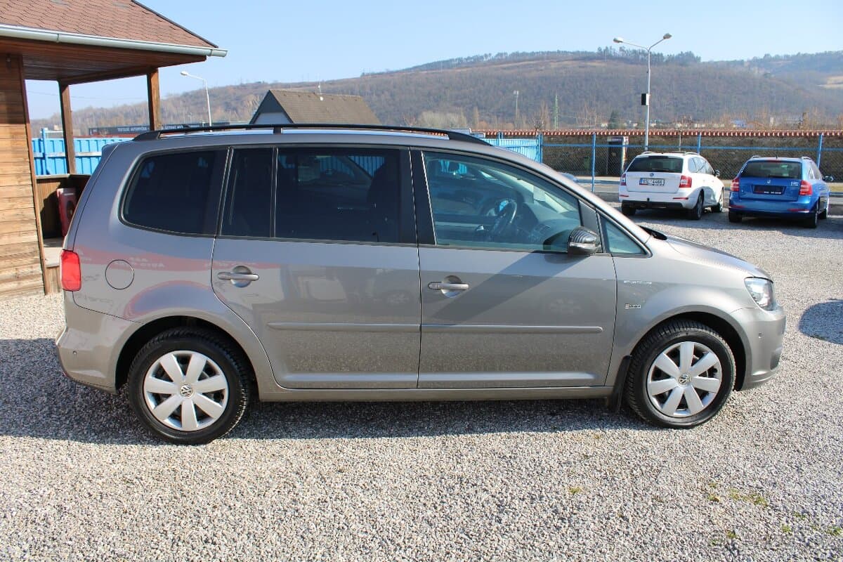 2011 Volkswagen TOURAN - 5