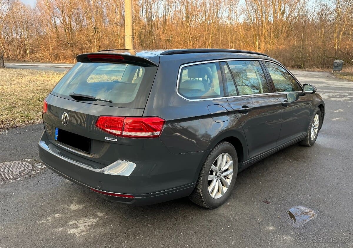 2015 Volkswagen PASSAT - 5