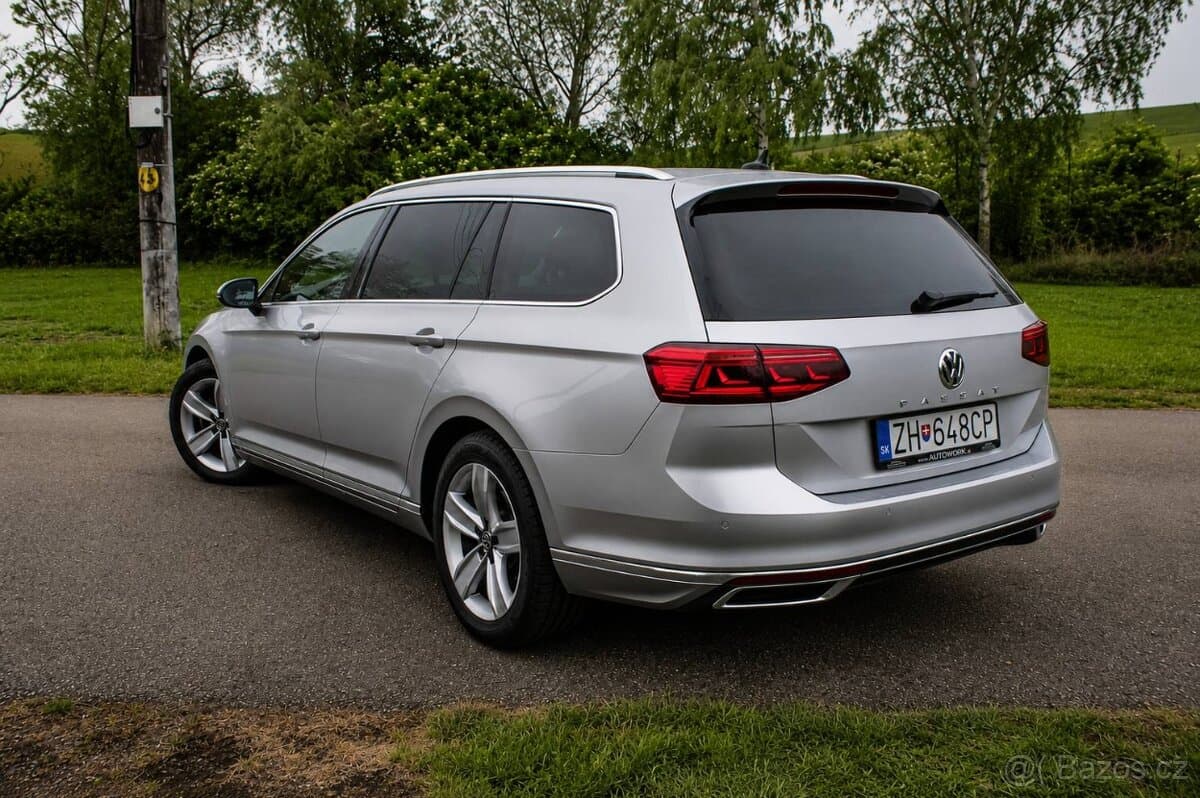 2020 Volkswagen PASSAT - 5