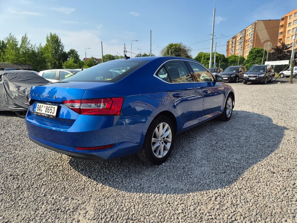 2022 Škoda SUPERB - 5