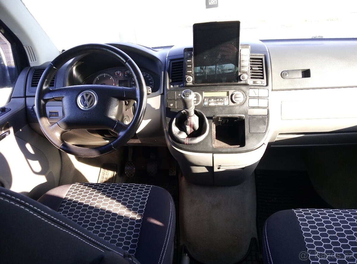 2005 Volkswagen MULTIVAN - 5