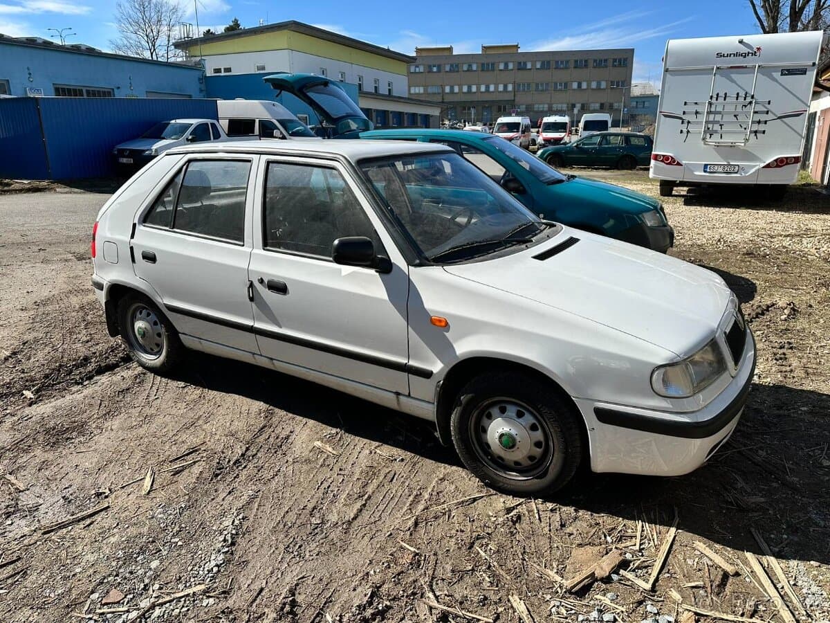 Škoda FELICIA - 5
