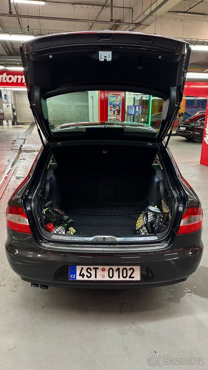 2010 Škoda SUPERB - 5