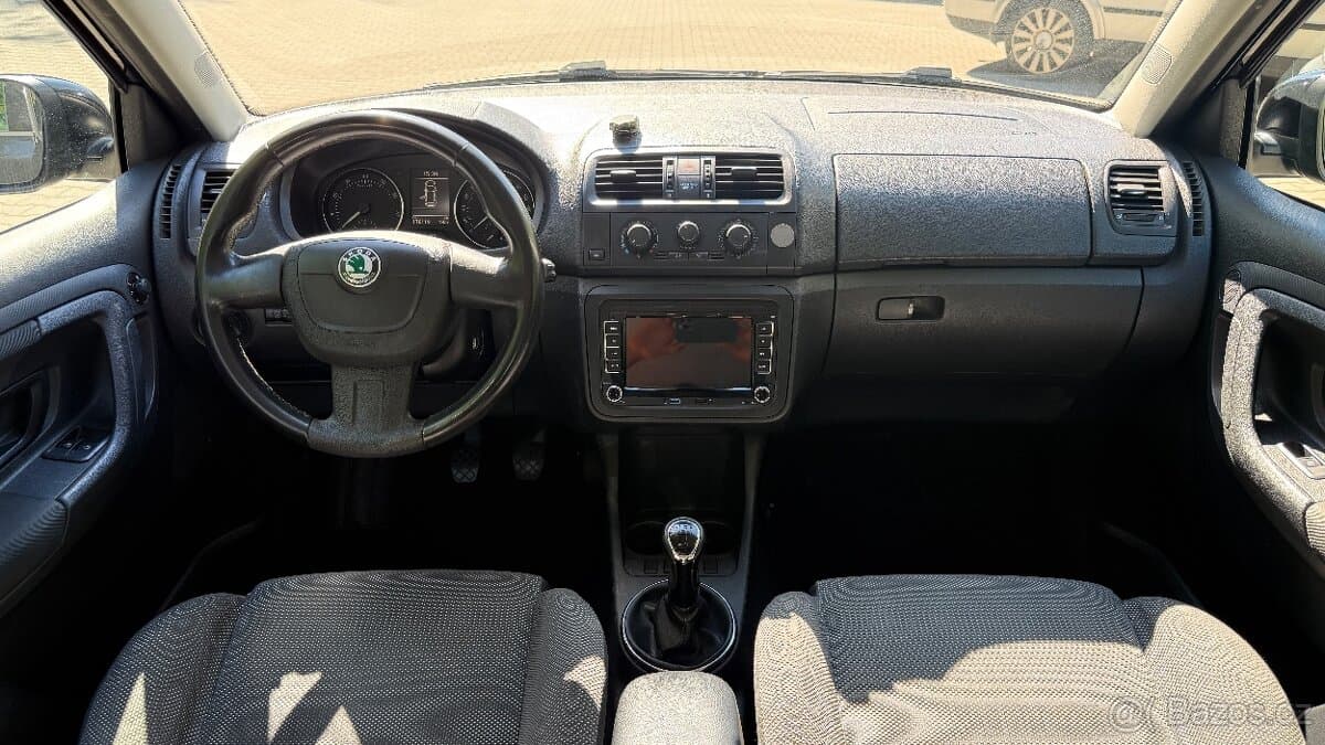 2010 Škoda FABIA - 5