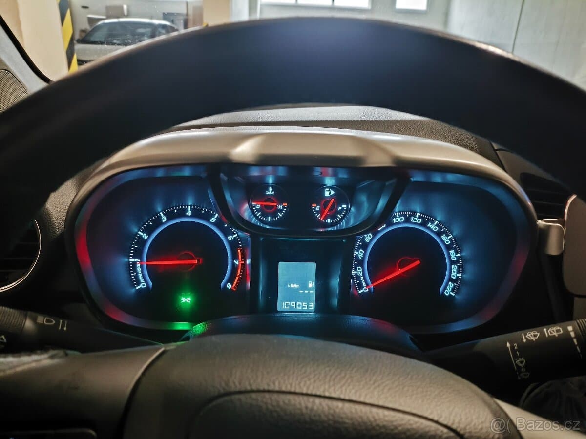 2012 Chevrolet ORLANDO - 5