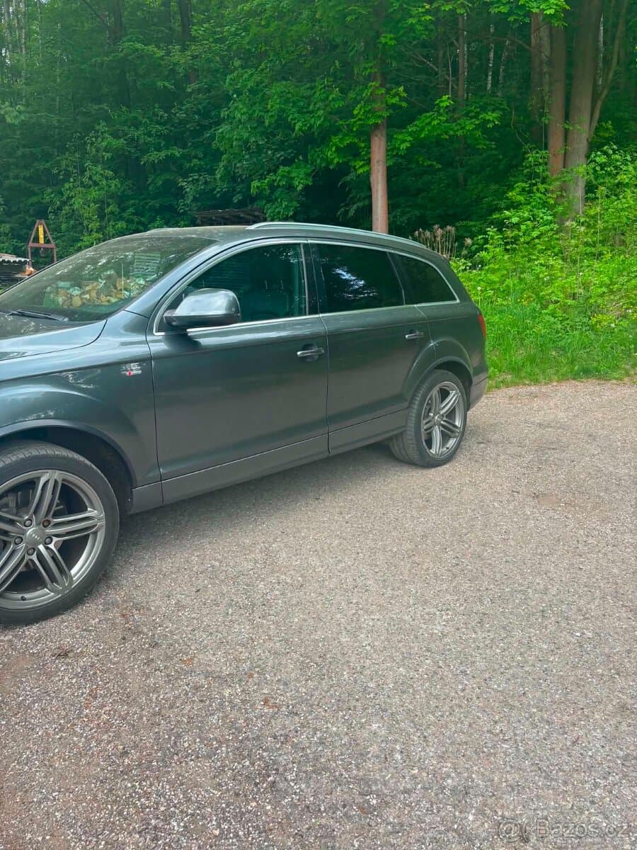 Audi Q7 - 5