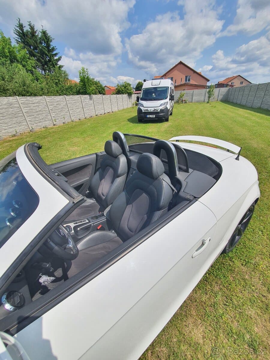 2011 Audi TT - 5