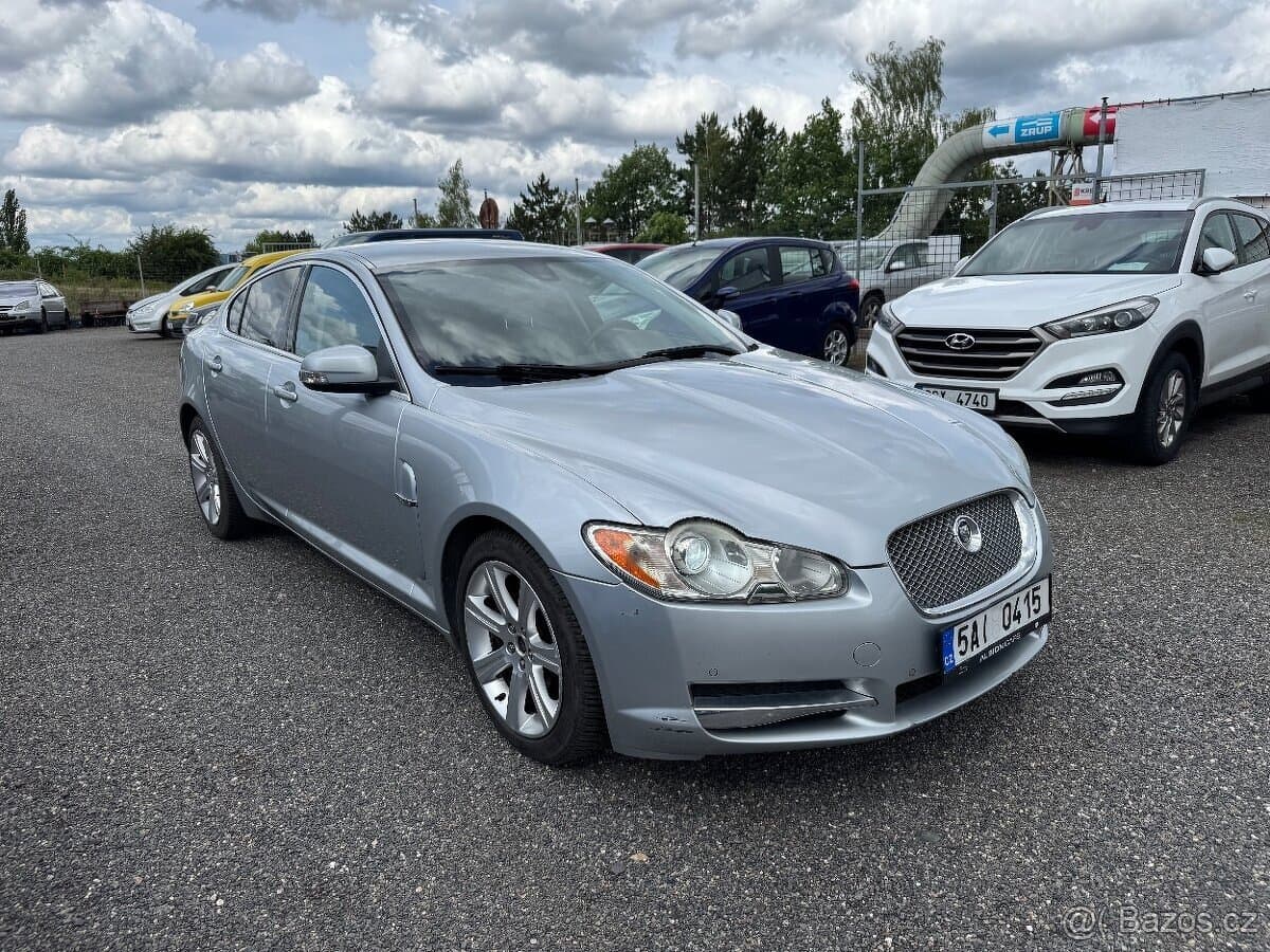 2009 Jaguar XF - 5