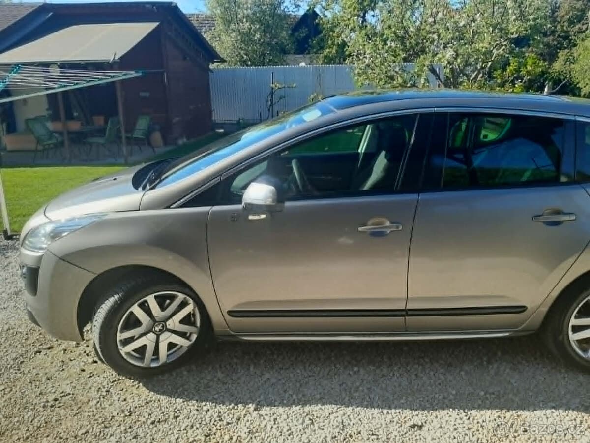 2012 Peugeot 3008 - 5