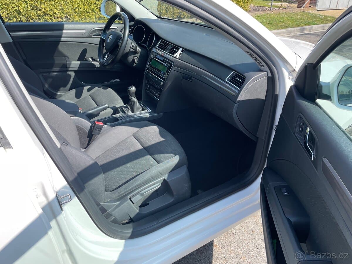 2014 Škoda SUPERB - 5