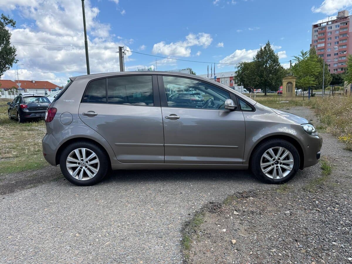 2011 Volkswagen GOLF - 5