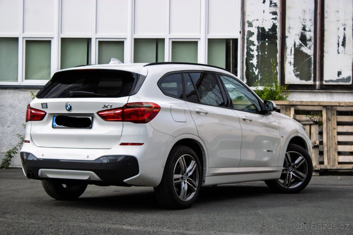 2018 BMW X1 - 5