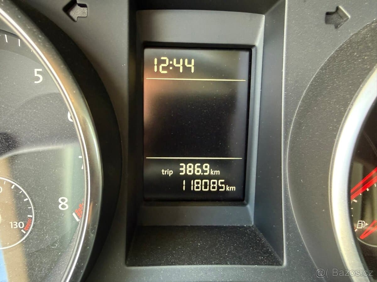 2010 Volkswagen GOLF - 5