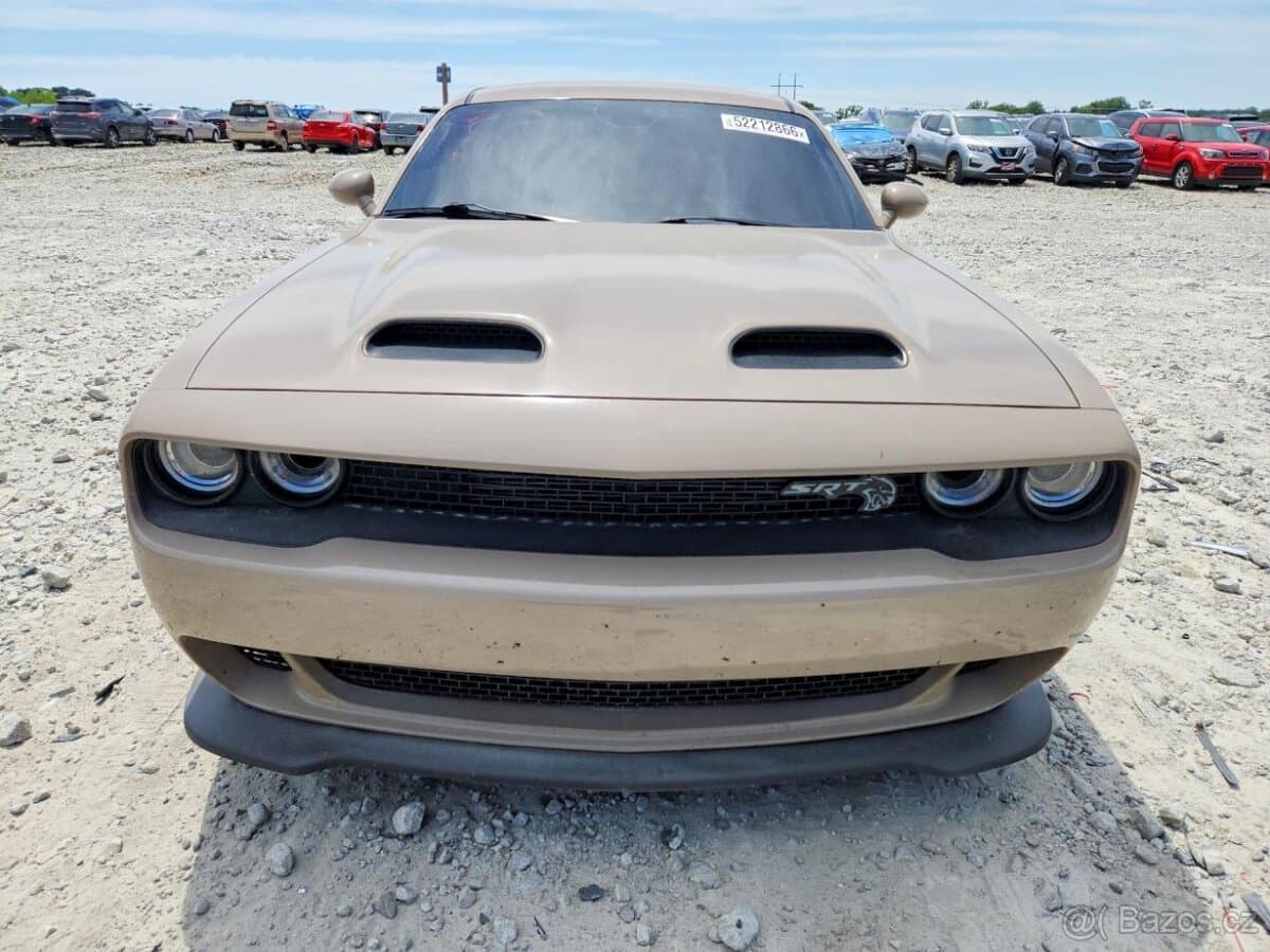 2020 Dodge CHALLENGER - 5